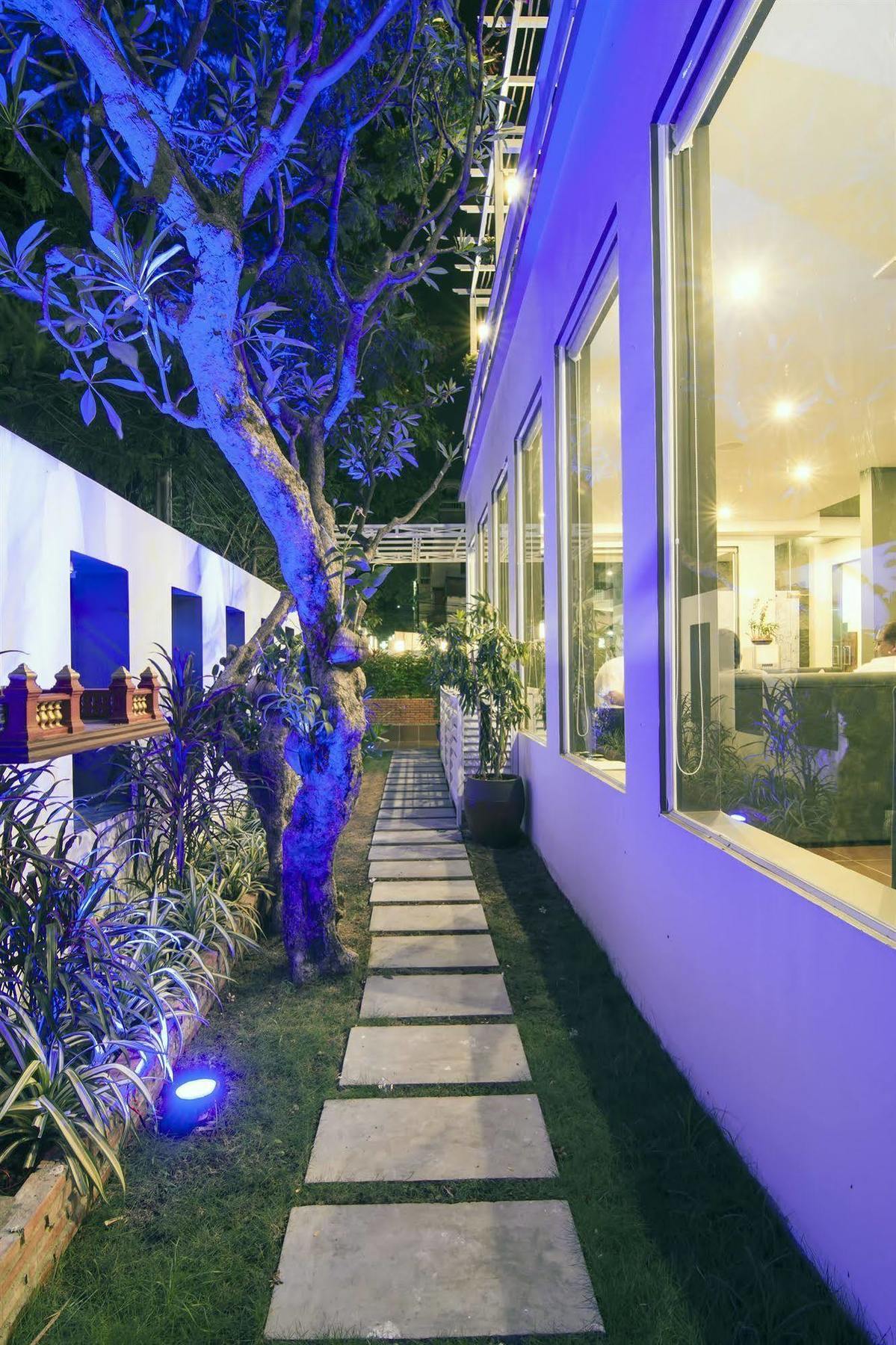 The Blue Corner Boutique Hotel Phnom Penh Zewnętrze zdjęcie