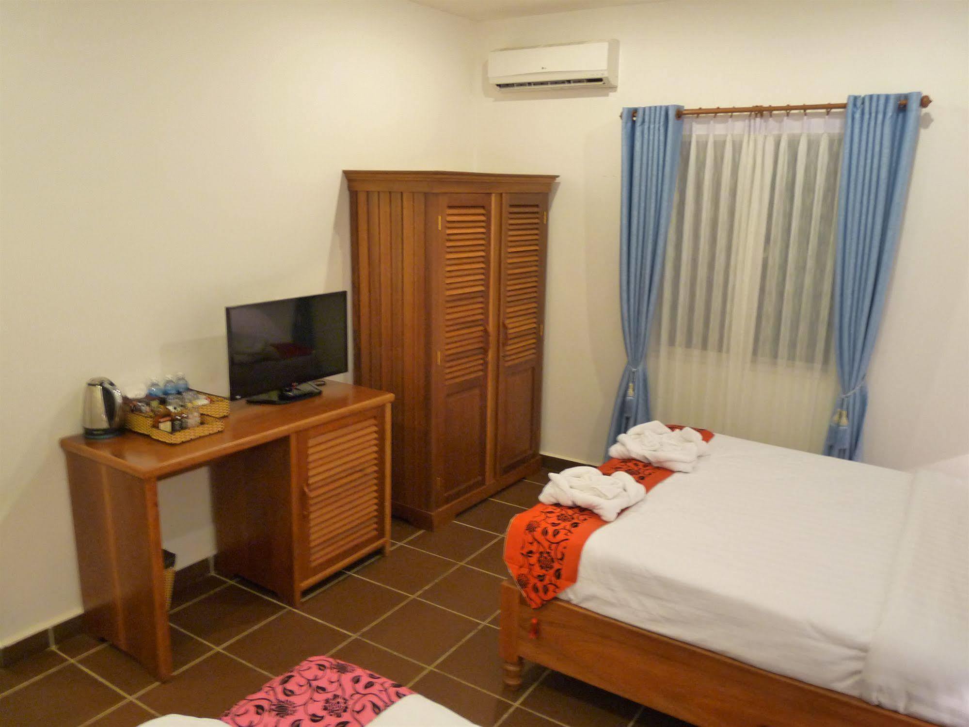 The Blue Corner Boutique Hotel Phnom Penh Zewnętrze zdjęcie